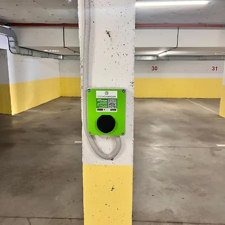 Gran Capital Vodolei Free Parking And Evcharger *